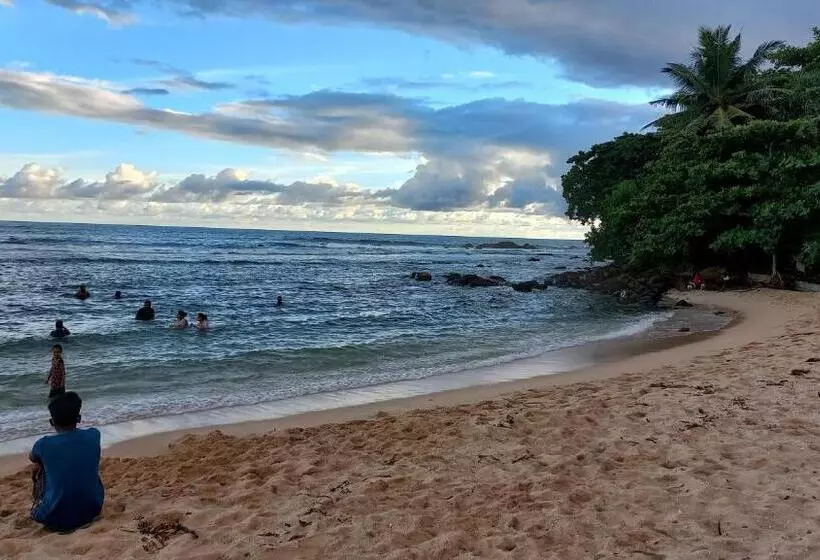پانسیون Calm Palace Tangalle