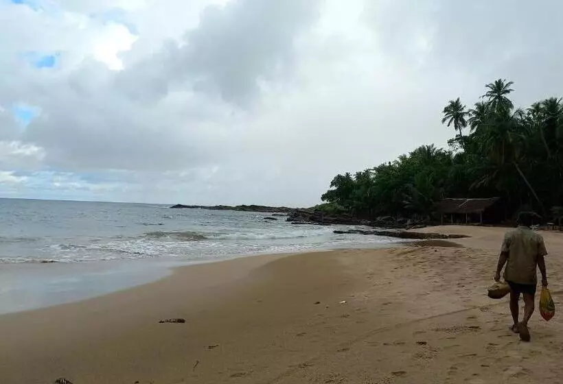 پانسیون Calm Palace Tangalle
