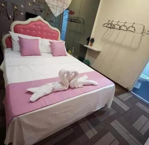 پانسیون D Sney Guest House