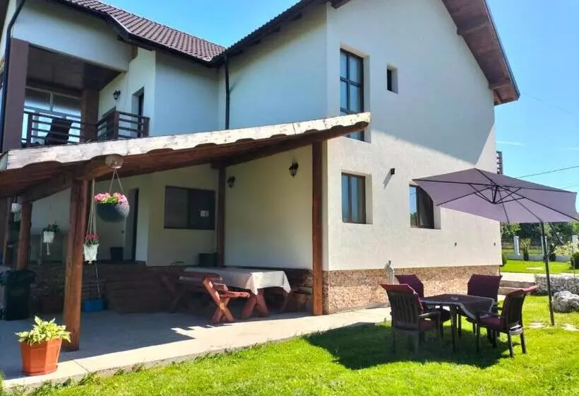 Pensiunea Casa Nușa