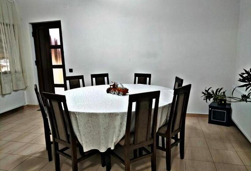 Pensiunea Casa Nușa