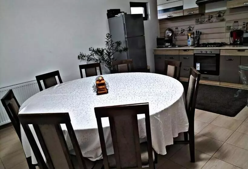 Pensiunea Casa Nușa