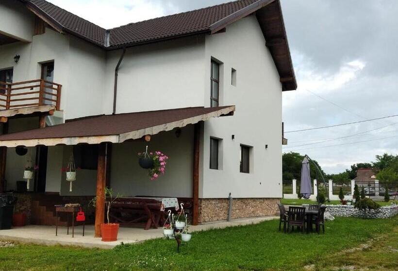 Pensiunea Casa Nușa