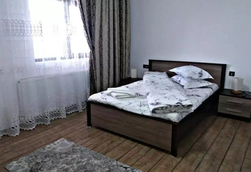 Pensiunea Casa Nușa