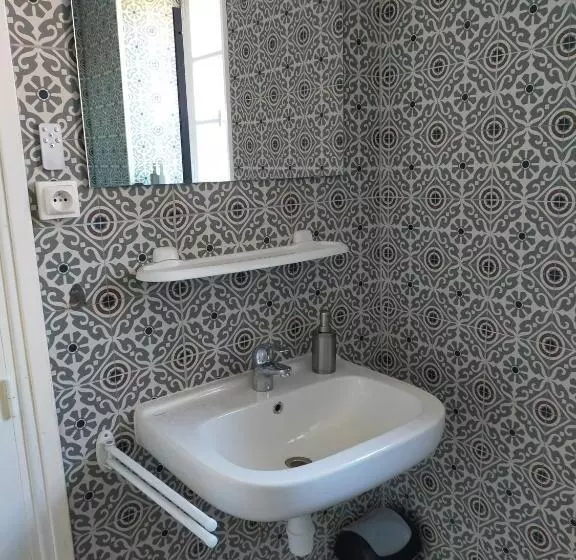 ベッドアンドブレックファースト Chambre D Hôtes Se Sentir Libre Noisette