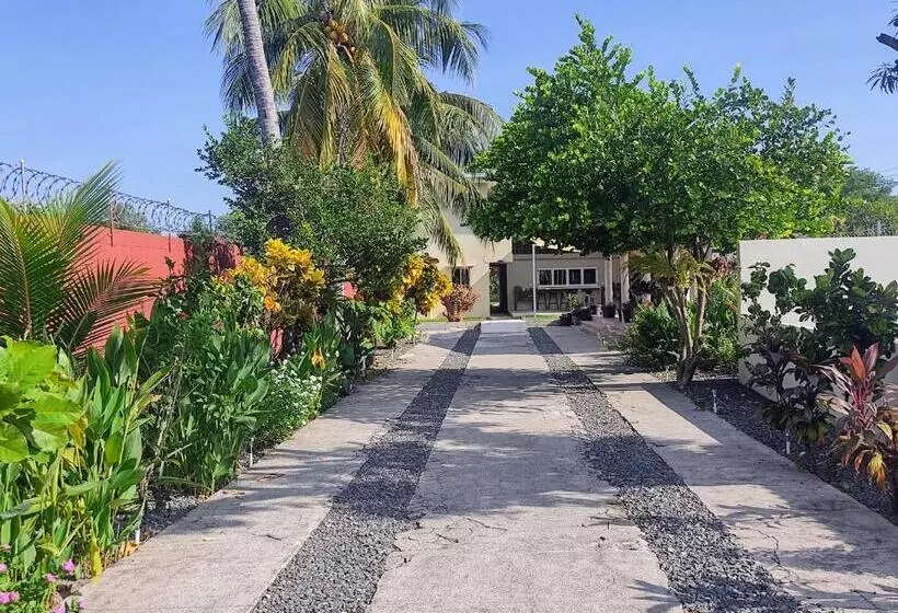 Aamiaismajoitus (B&B) Rancho Del Oso Tuerto