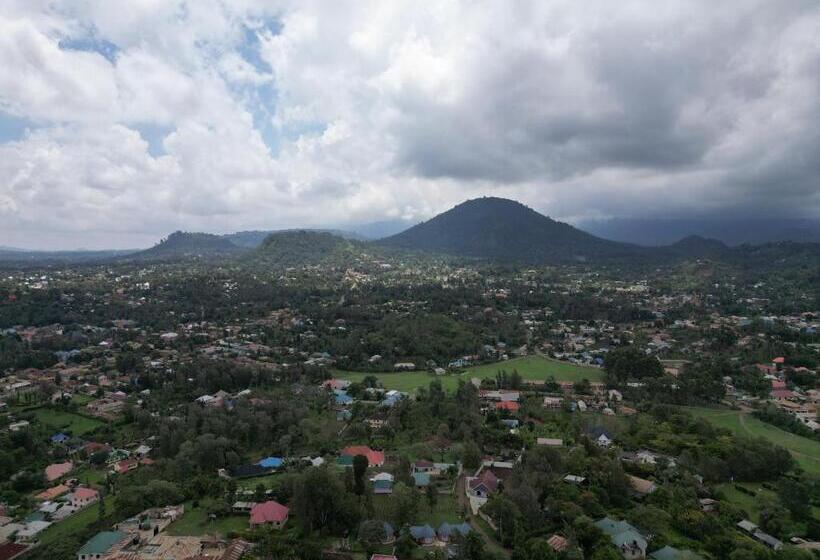 ベッドアンドブレックファースト Sinat Lodge