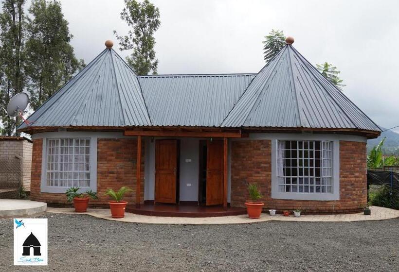 ベッドアンドブレックファースト Sinat Lodge