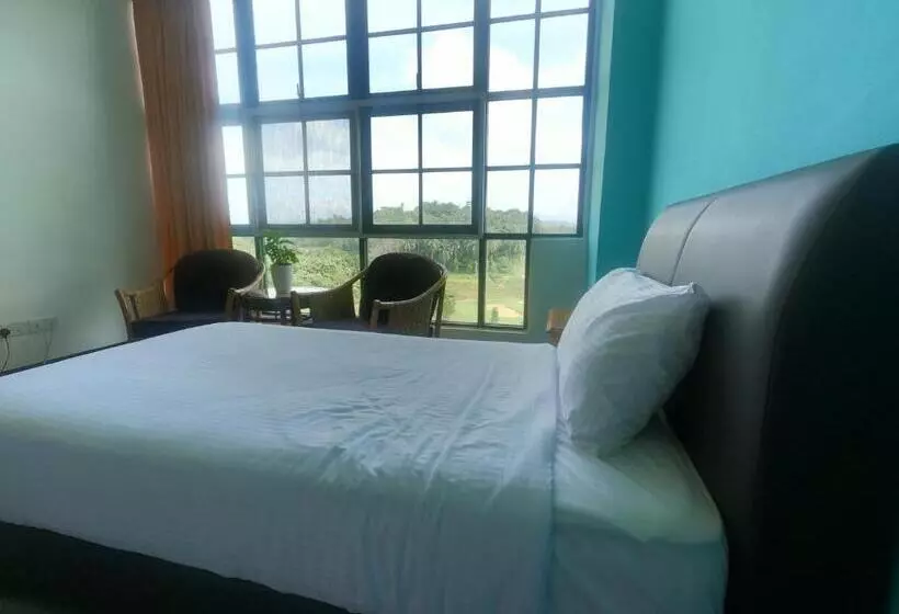 Bukit Beruntung Resort