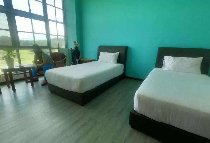 Bukit Beruntung Resort