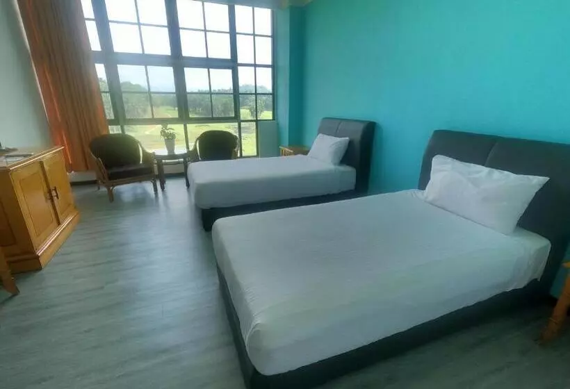 Bukit Beruntung Resort