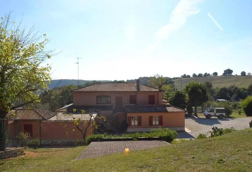 Hotelli Agriturismo Le Forre Del Treja