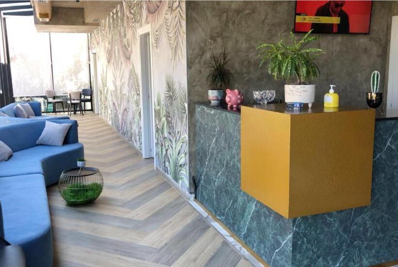 فندق Bar Restorant Ylli