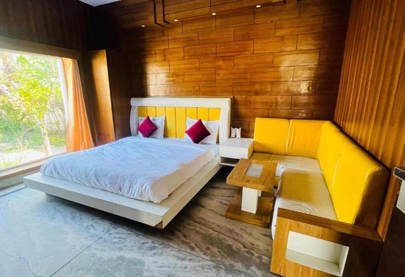 Kosi Inn Hotel & Resort