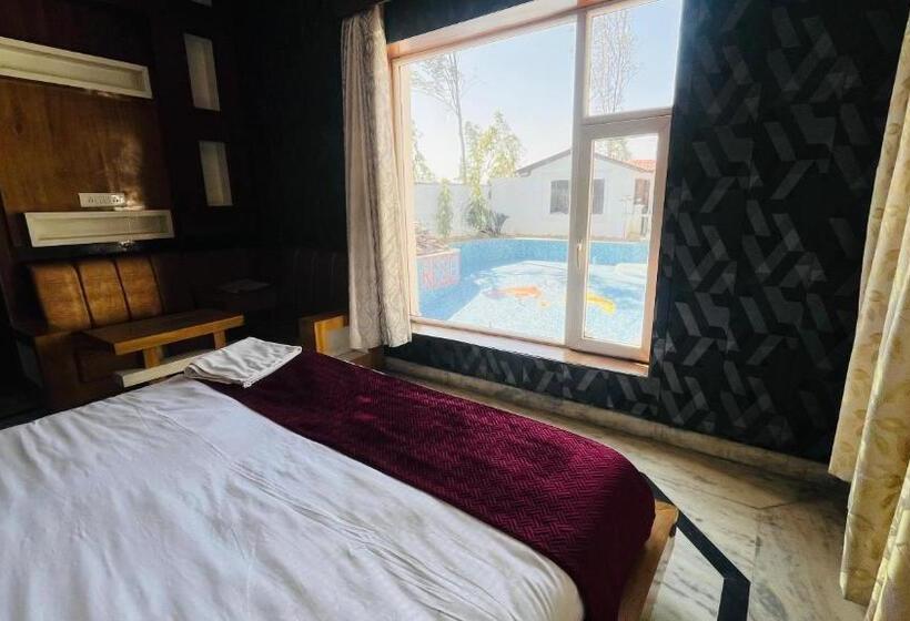 Kosi Inn Hotel & Resort