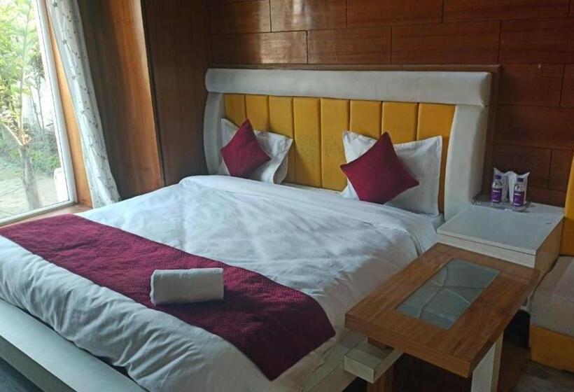 Kosi Inn Hotel & Resort