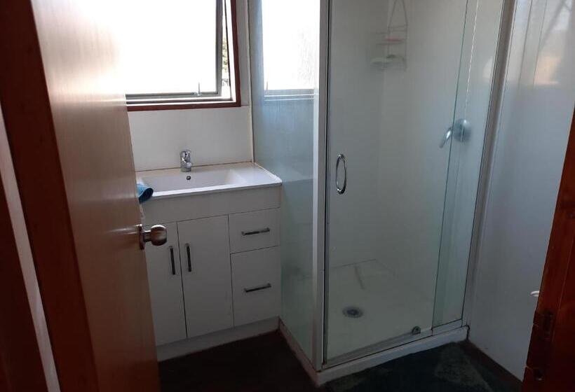 بنسيون City Budget Accommodation