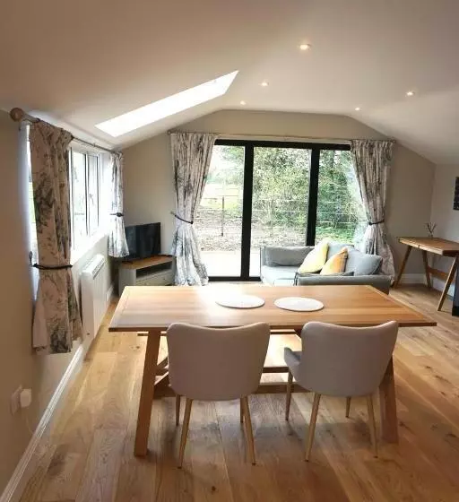 ペンション The Cabin At The Croft   Idyllic Rural Retreat Perfect For Couples And Dogs