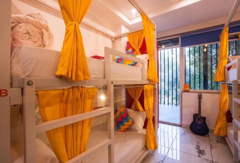 ユースホステル Gostops Alibaug