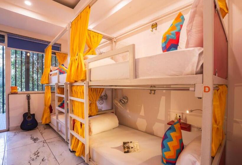 ユースホステル Gostops Alibaug