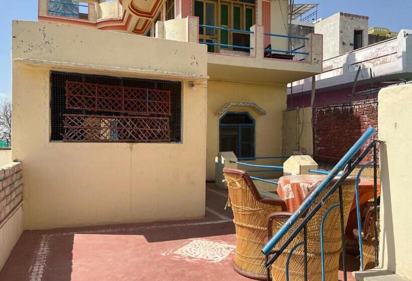 Auberge Hôtelière Yogis Heritage Palace