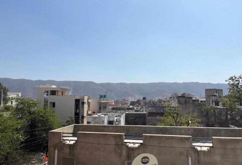 Auberge Hôtelière Yogis Heritage Palace