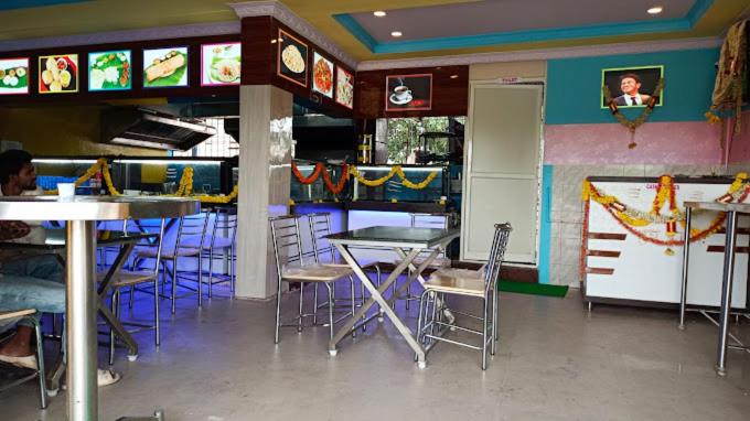 فندق C. S. Comforts