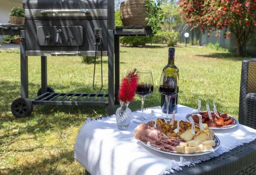 בית מלון כפרי Casa Vacanza Baratz 1