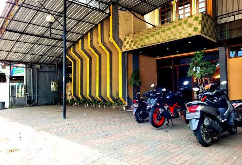 Hotelli Dirgahayu Ponorogo