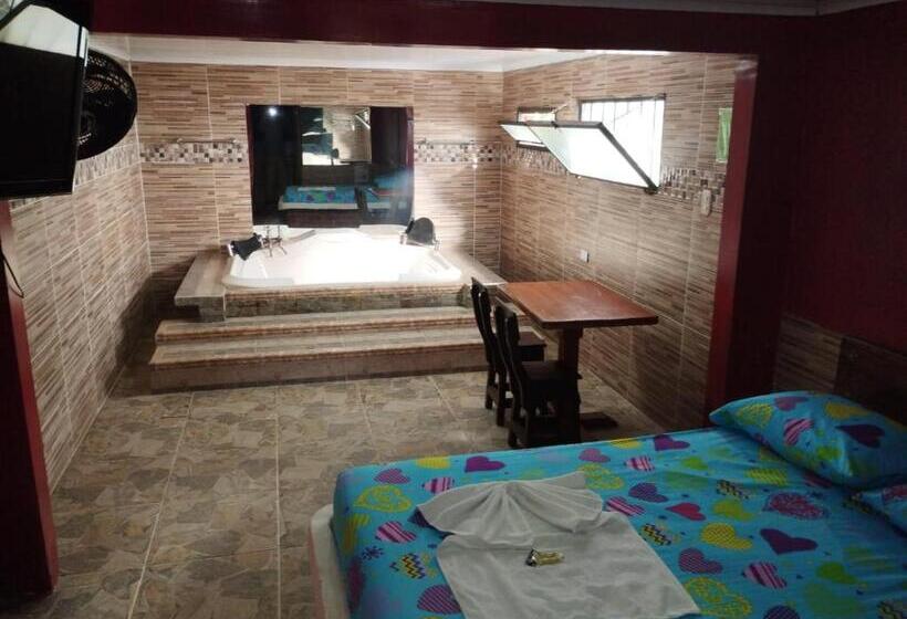 ホテル La Manzana