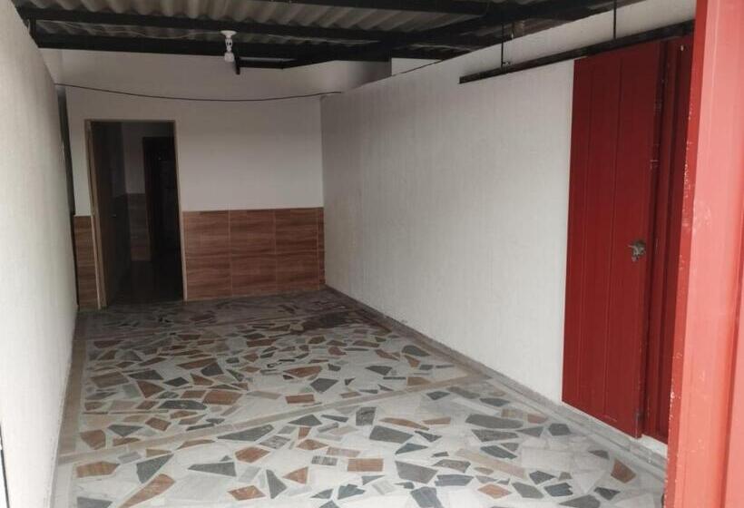 ホテル La Manzana