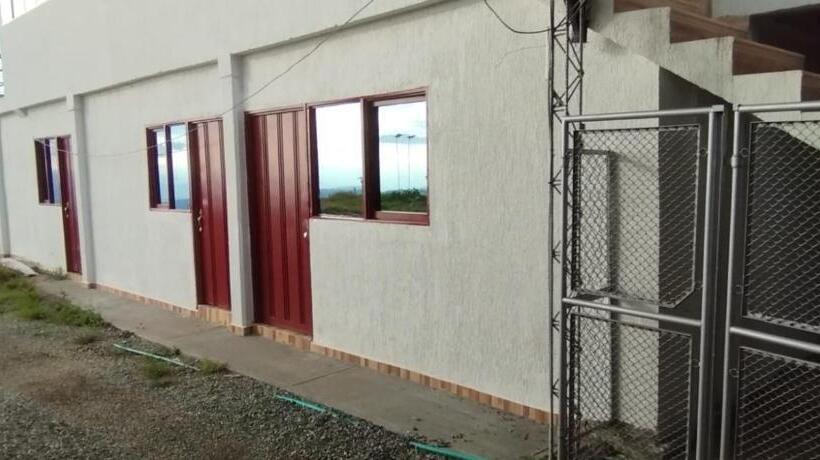 ホテル La Manzana