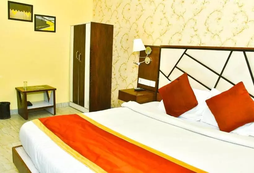 Fabhotel Magadh Palace