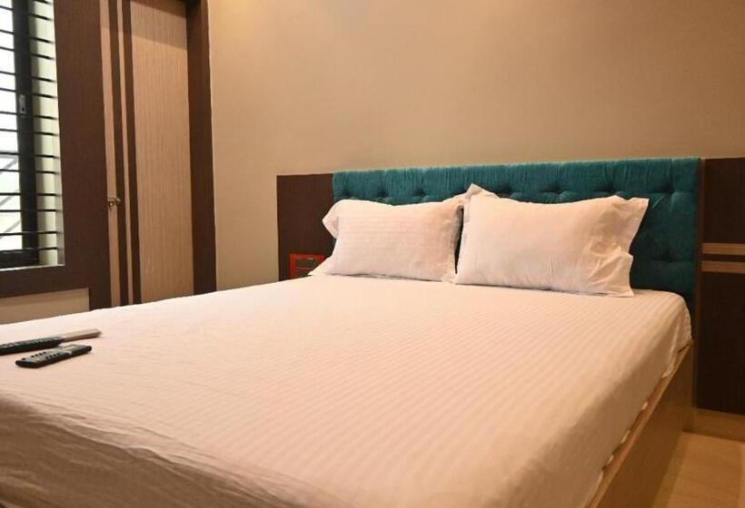 هتل Maisha International