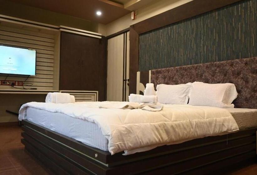 هتل Maisha International