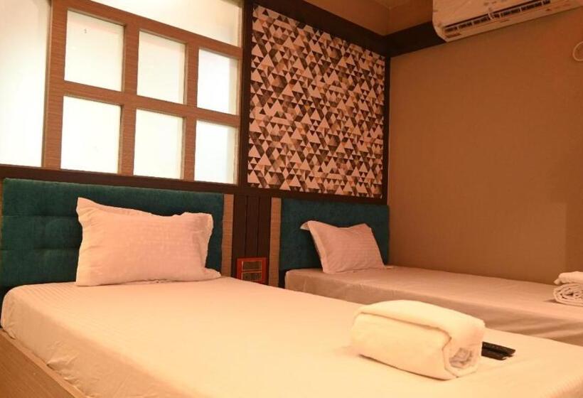 هتل Maisha International