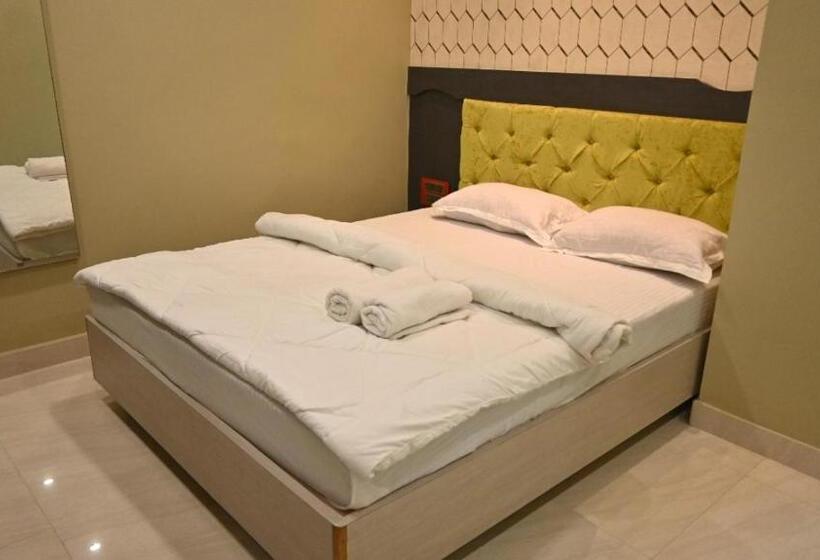 هتل Maisha International