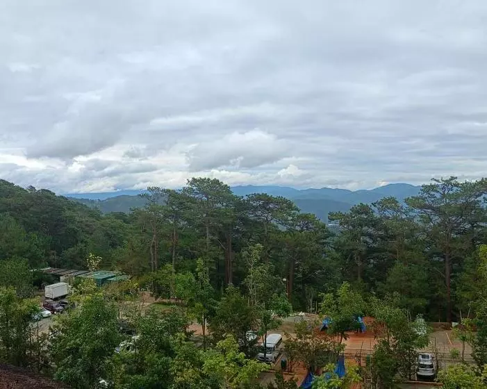 ホテル Private Unit At Forest Lodge Caml John Hay Baguio City