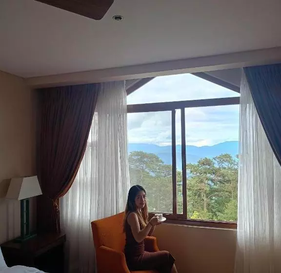 ホテル Private Unit At Forest Lodge Caml John Hay Baguio City