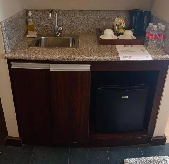 ホテル Private Unit At Forest Lodge Caml John Hay Baguio City