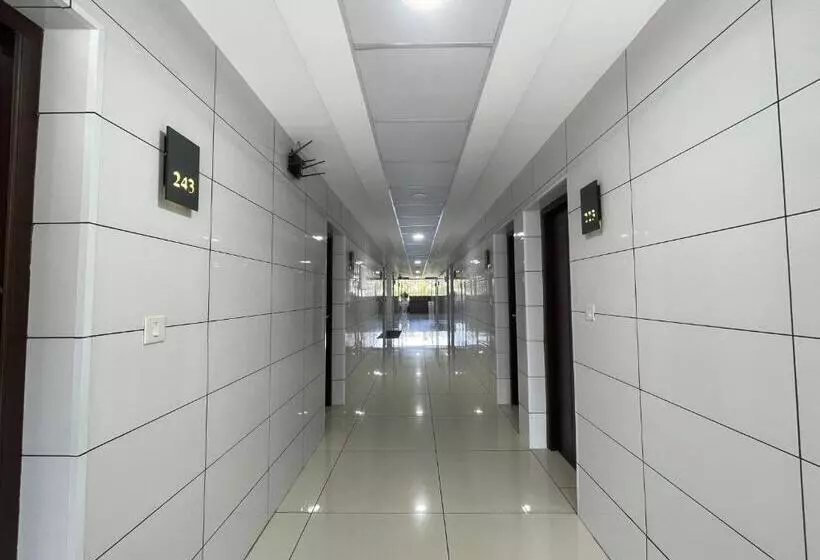 ホテル Rk Residency Calicut