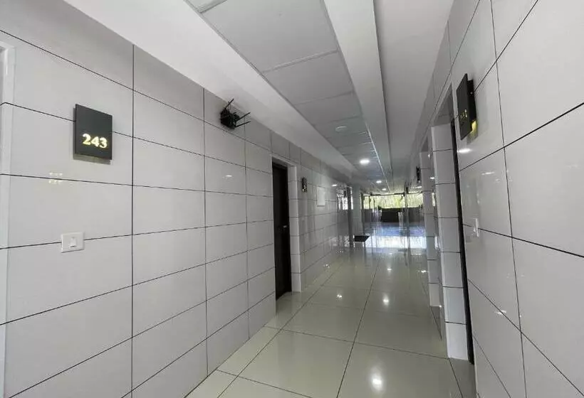 ホテル Rk Residency Calicut