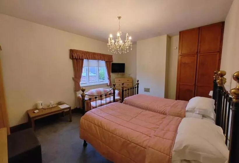 Hotelli The Golden Cup   Yoxall