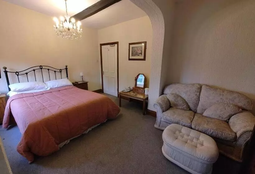 Hotelli The Golden Cup   Yoxall