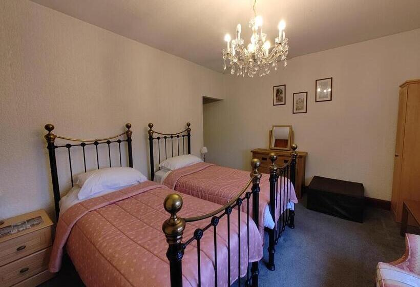 酒店 The Golden Cup Yoxall