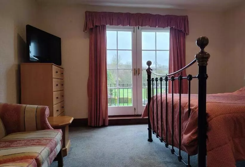 Hotelli The Golden Cup   Yoxall