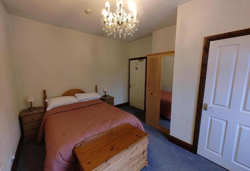 酒店 The Golden Cup Yoxall