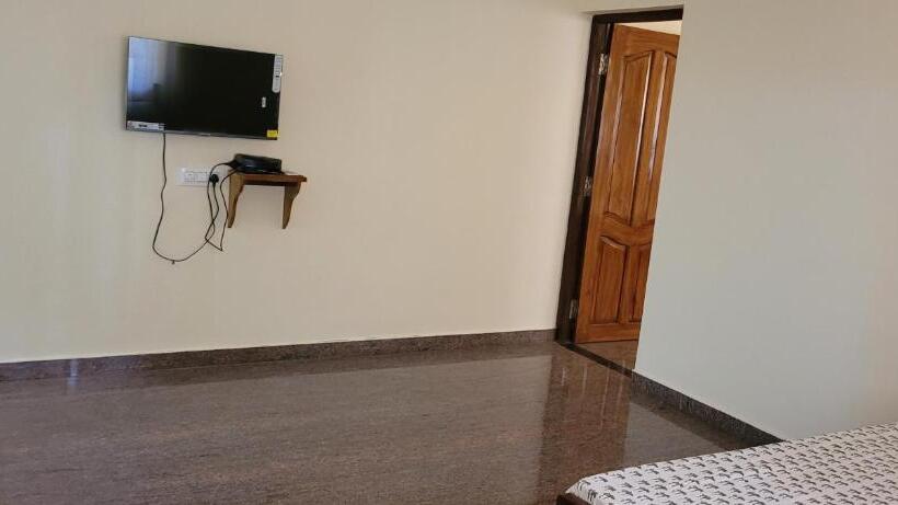 بنسيون Casa Antonio