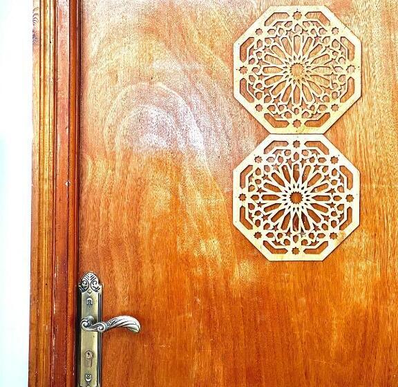 פנסיון Dar Marjolaine 2