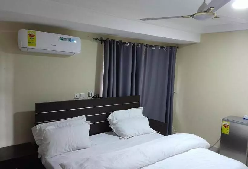 Majatalo Serene Royal Residence Guest House